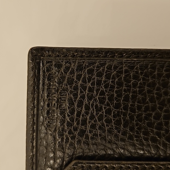 Celine Ultra Thin Pebbles Leather Wallet in Dark Green, Clean EUC - Picture 8 of 13